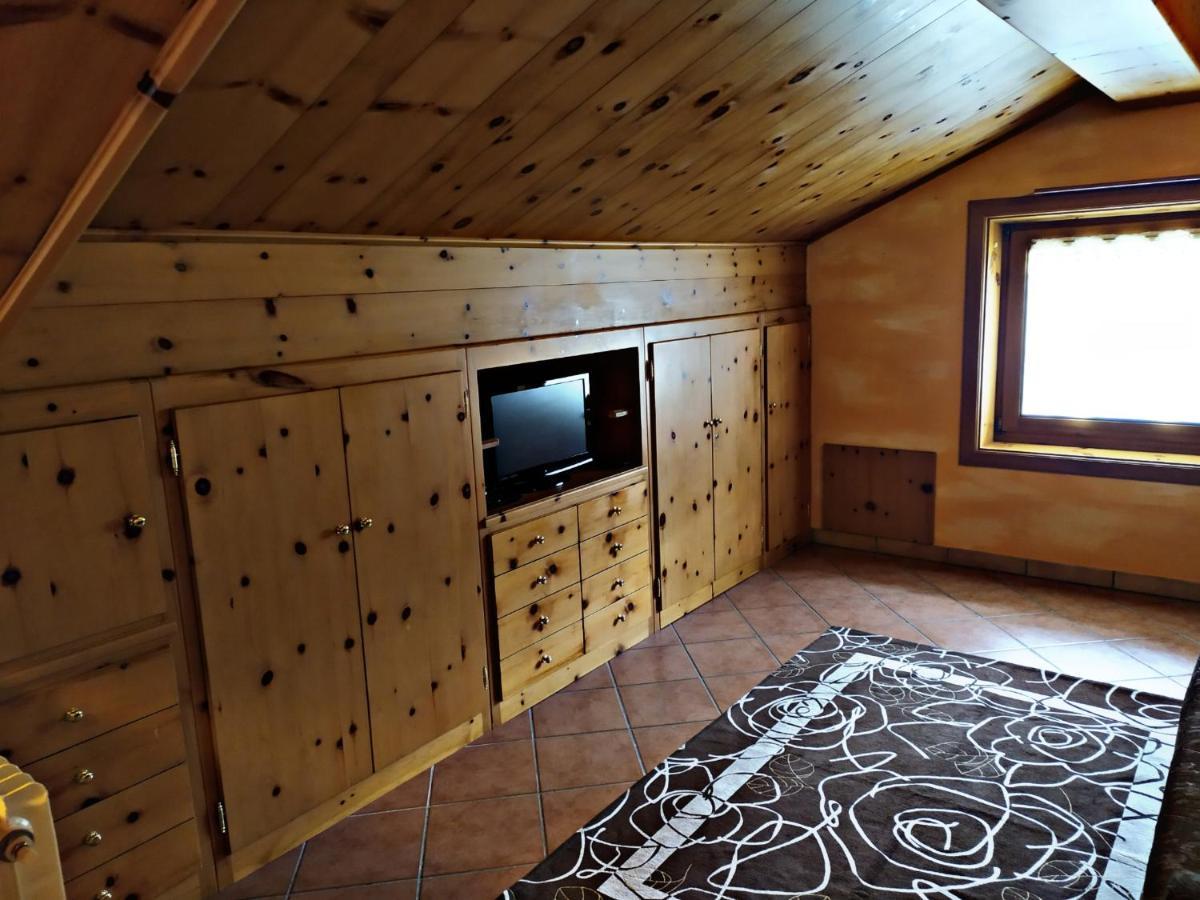 Wood Apartments Лівіньо Екстер'єр фото